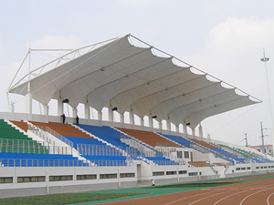 如何選擇膜結(jié)構(gòu)材料？-膜結(jié)構(gòu)看臺(tái)廠家有話說(shuō)